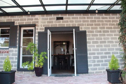 Bakehouse '38 Restaurant & Guesthouse - Accommodation Guide 4
