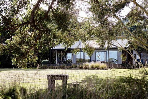 Harts Farm - Accommodation Guide 6