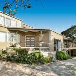Cloud Nine - Accommodation Guide 0