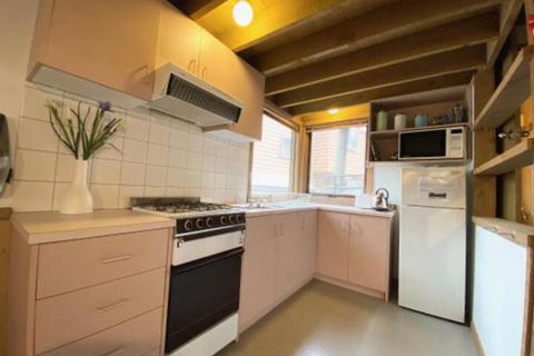 Blairs - Accommodation Guide 5