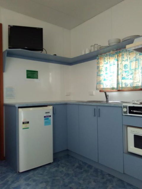 Beach Haven Caravan Park - Accommodation Guide 2