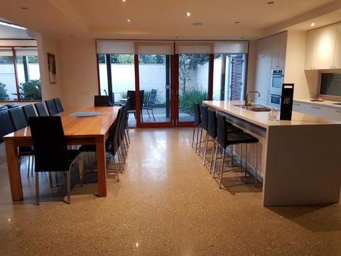 Beach Haven - Accommodation Asia 1