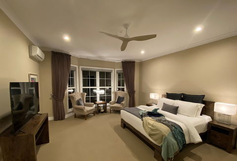 Kerami Manor - Accommodation Asia 6