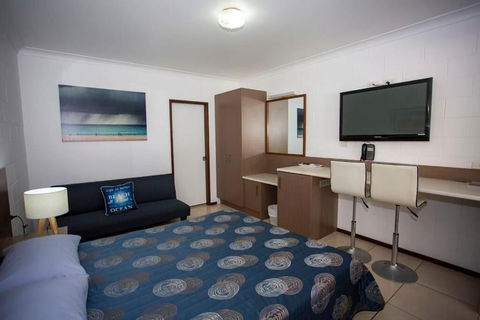 Moffat Beach Motel Caloundra - Accommodation Asia 6