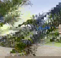 Crusoe's Beach House Ocean Views - Accommodation Guide