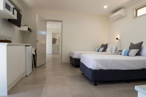 Cooper's Country Lodge - Accommodation Asia 1