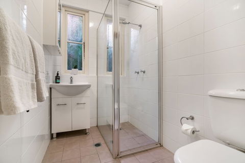 A PERFECT STAY - Bondi Beach Peach - Accommodation Guide 1