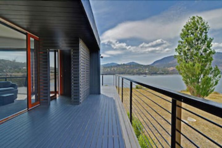 Old Beach TAS Accommodation Guide