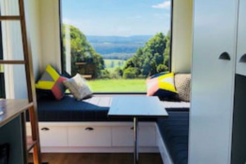 Christopher Tiny House - Accommodation Guide 3