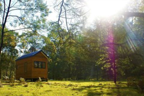Christopher Tiny House - Accommodation Guide 1