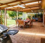 Sunbaker Beach House 4 Mins to Beach Pet Friendly with Fire Pit - Accommodation Asia