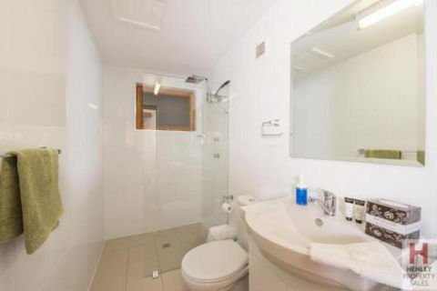 Alpine Apartment Great Location With Views Of Lake Jindabyne - Accommodation Asia 7