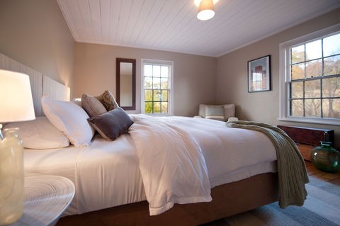 Morgantis - Accommodation Asia 6