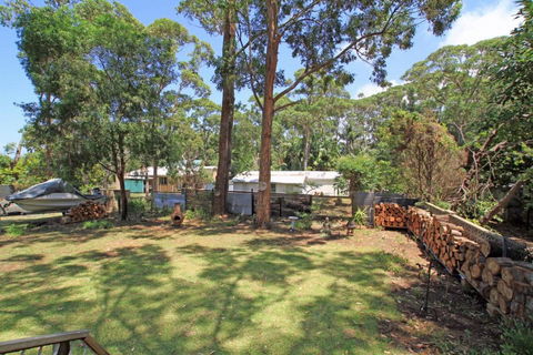 Beach & Bush Getaway - Accommodation Asia 4