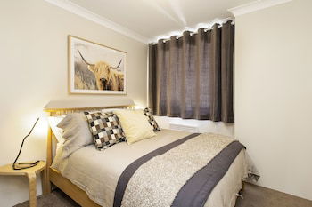 Avalanche 6 - Sophisticated Style & Modern Comfort With A Central Location - Accommodation Asia 0