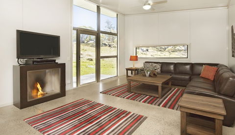 Ecocrackenback 13 'Sustainable Chalet Close To The Slopes.' - Accommodation Asia 2
