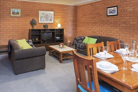 Sunrise 9 - Accommodation Asia 4