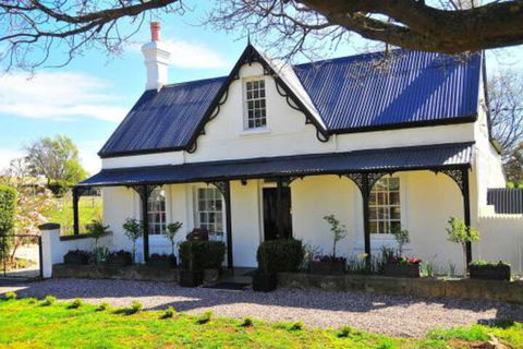 Ornee Cottage - Accommodation Asia 0