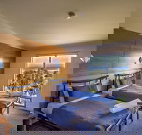 Footprints 2 - Accommodation Guide