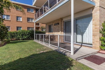 Castaways Unit 1, 17 Shoal Bay Road - Accommodation Asia 0