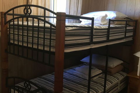 Moana Beach Tourist Park - Accommodation Asia 4