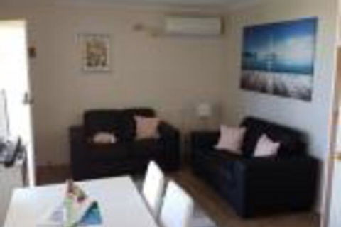 Unit 2 Breakaway Lodge - Accommodation Asia 0