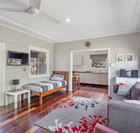 Government Road 102 - Accommodation Asia