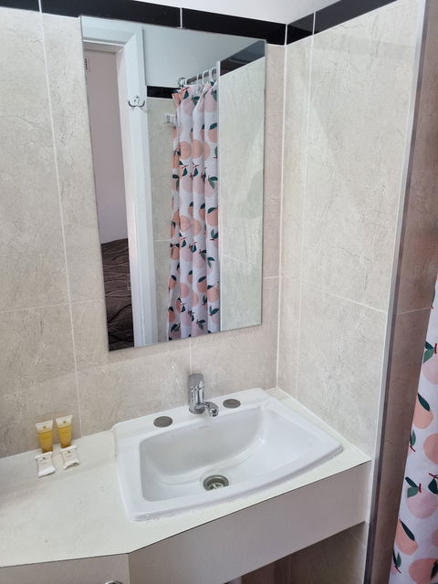 Taree Lodge Motel - Accommodation Guide 3