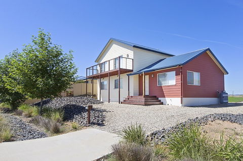 Twynam House - Jindabyne - Accommodation Asia 3