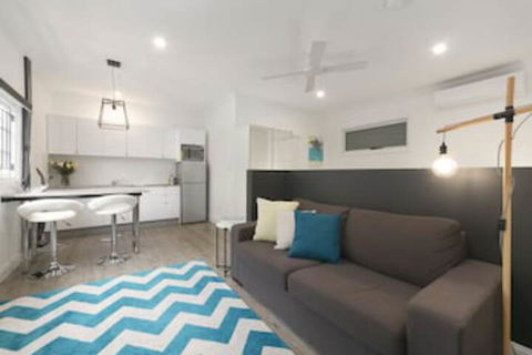 Milton Mews - Studios - Accommodation Asia 0