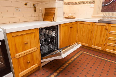 MADELINE, 1BDR Fitzroy Apartment - Accommodation China 5