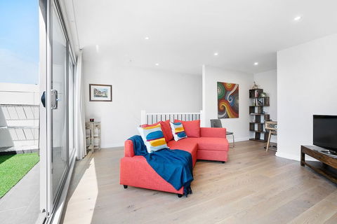 DINA, 2BDR Carlton Apartment - Accommodation Guide 1