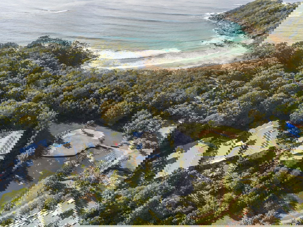 Lowanna NSW Accommodation Guide