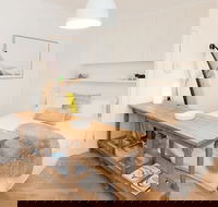 Beautiful Bondi H335 - Accommodation Guide