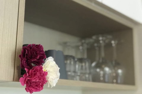 Golding Inn - Accommodation Guide 4