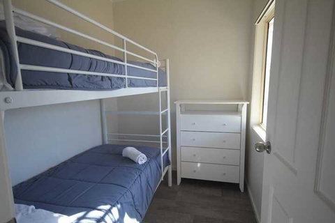 Amaroo Resort - Accommodation China 1