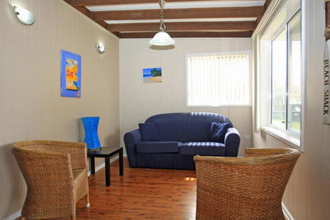 Silversands Beach House - Accommodation Asia 6
