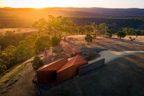 Breakneck Gorge Oikos - Accommodation Asia 0
