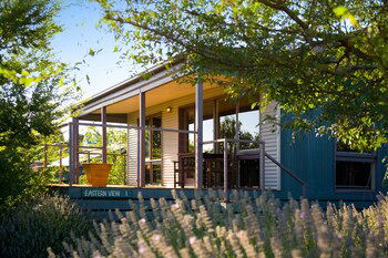 Eastern View Studio - Accommodation Asia 0