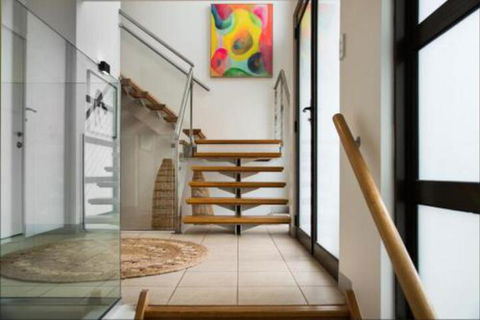 Lake Daylesford Lodge 3 - Accommodation Asia 0