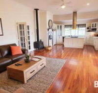 Ironbark Estate - Accommodation Asia