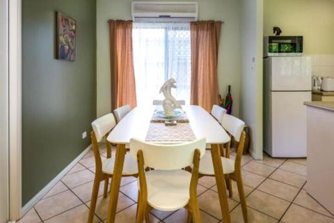 Cable Cottage Holiday Home - Accommodation Asia 5