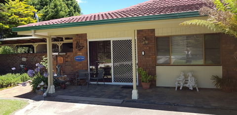 Amore Casa Tenterfield - Accommodation Guide 0