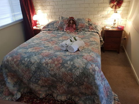 Amore Casa Tenterfield - Accommodation Guide 2