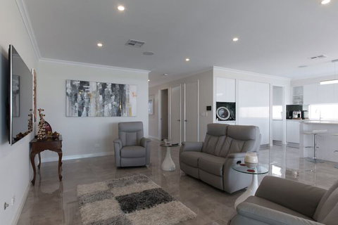 Epsom On Swan B&B - Adults Only - Accommodation Asia 2