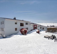 Lawlers 32 - Accommodation Asia