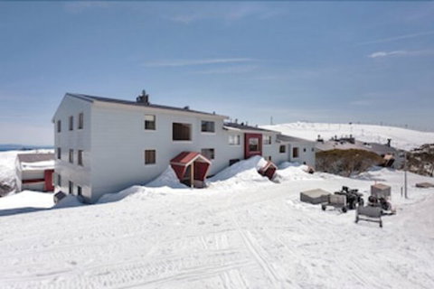 Lawlers 32 - Accommodation Asia 0