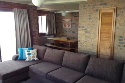 Lawlers 32 - Accommodation Asia 1