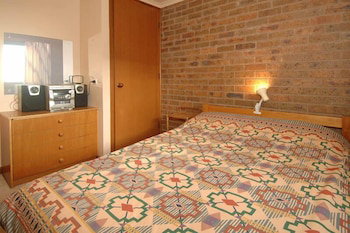 Lawlers 17 - Accommodation Asia 1