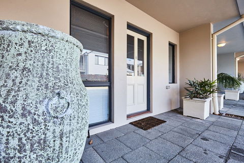 Fremantle Townhouse Unit 4 - Accommodation Asia 0